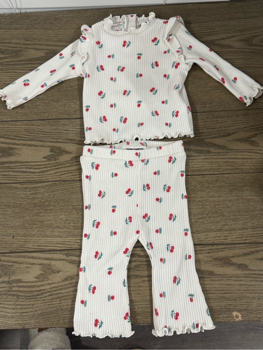Old Navy White Ribbed Set with cherry Print